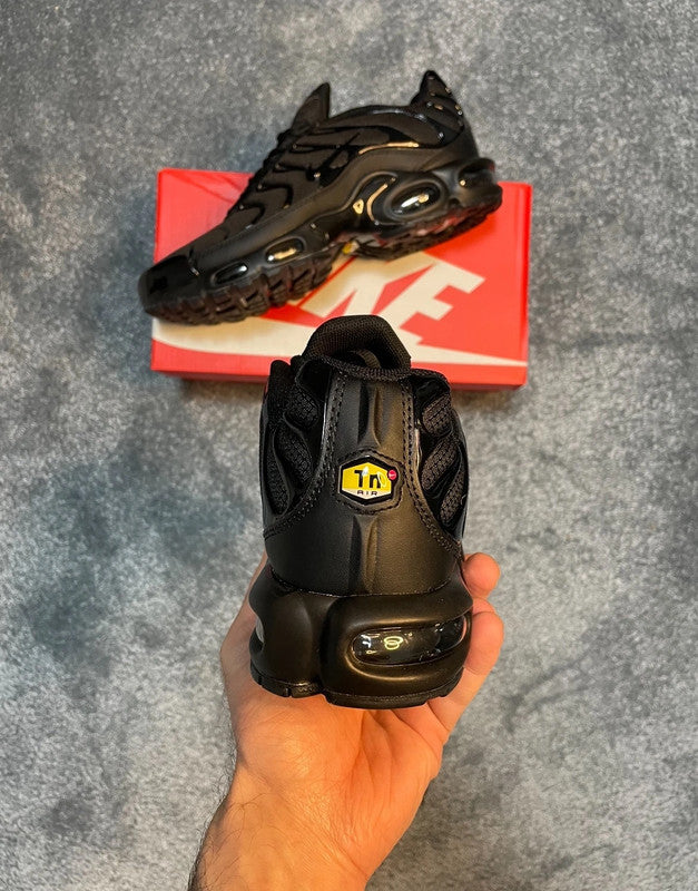 Nike TN Negro
