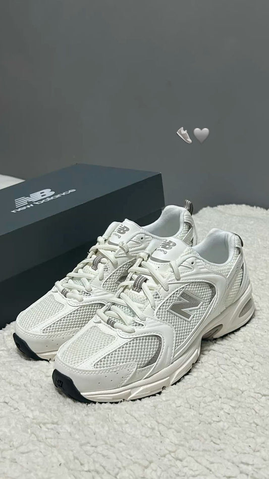 New Balance 530 Blanco y Gris