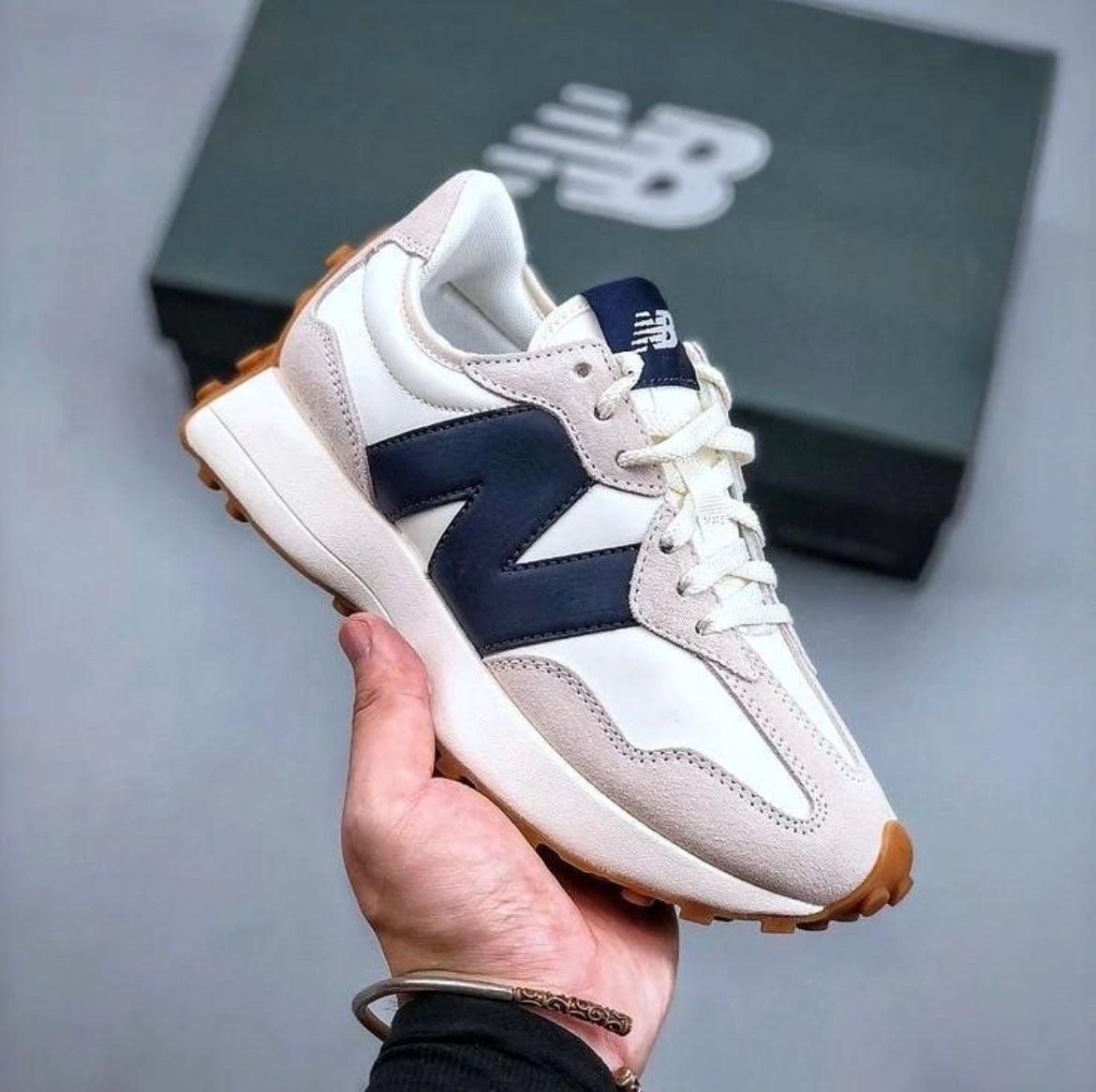 New balance blanco beje y azul