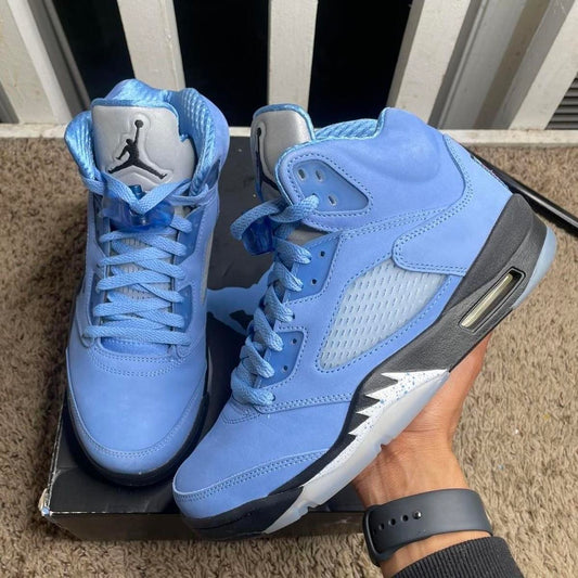 Jordan Retro 5 UNC Azul