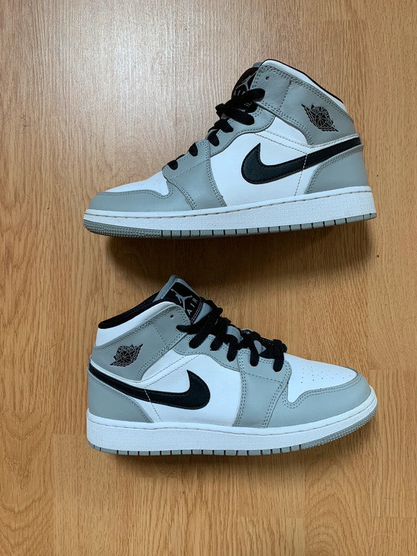 Nike Air Jordan 1 cinza y blanco