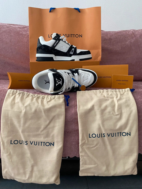 Louis Vuitton Trainer Negro