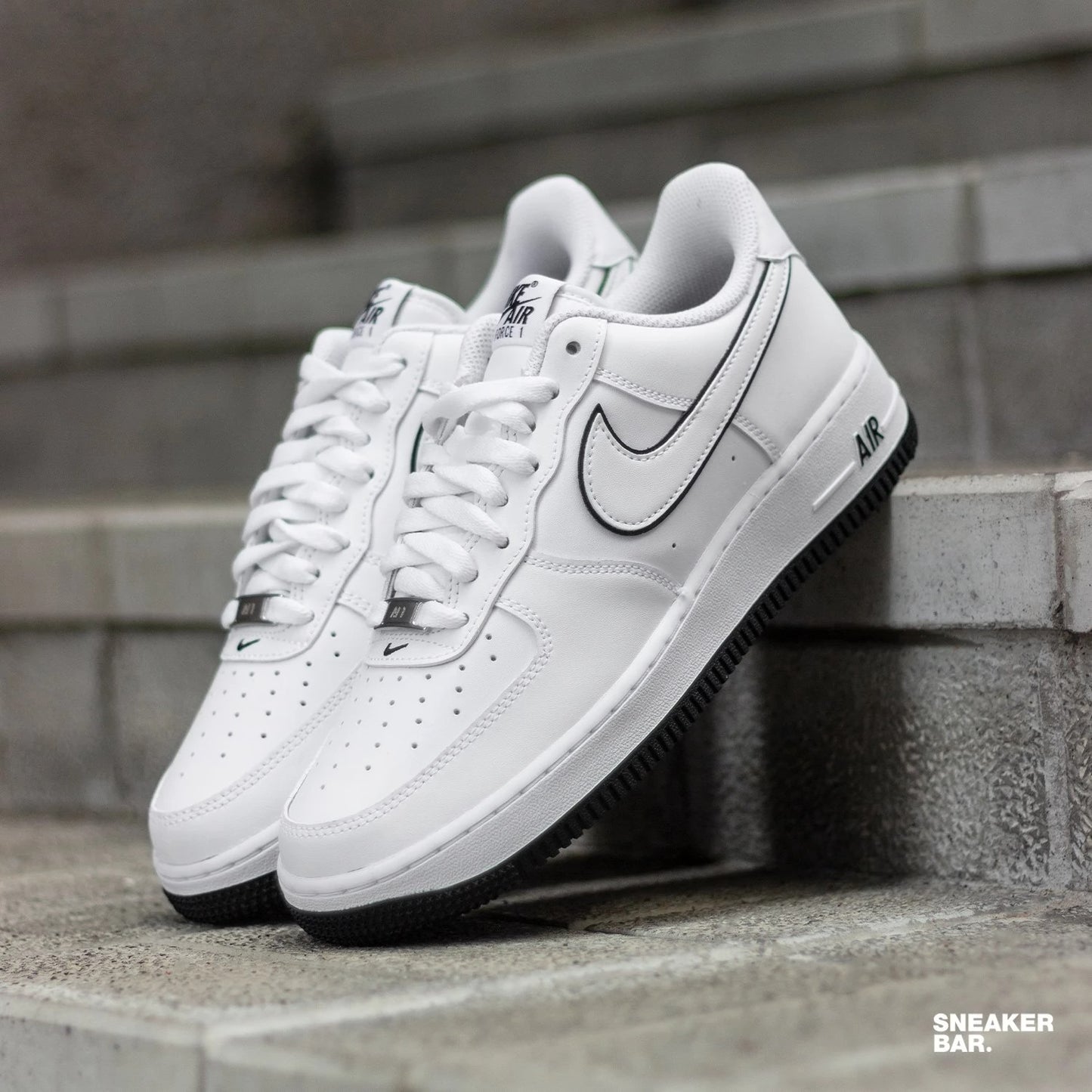 Air force blanco y negro