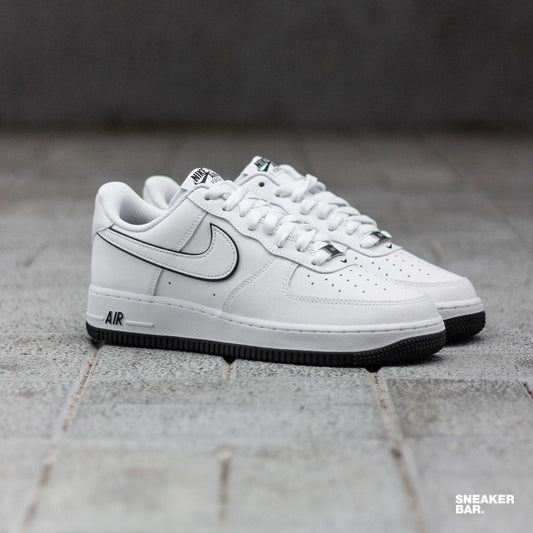 Air force blanco y negro